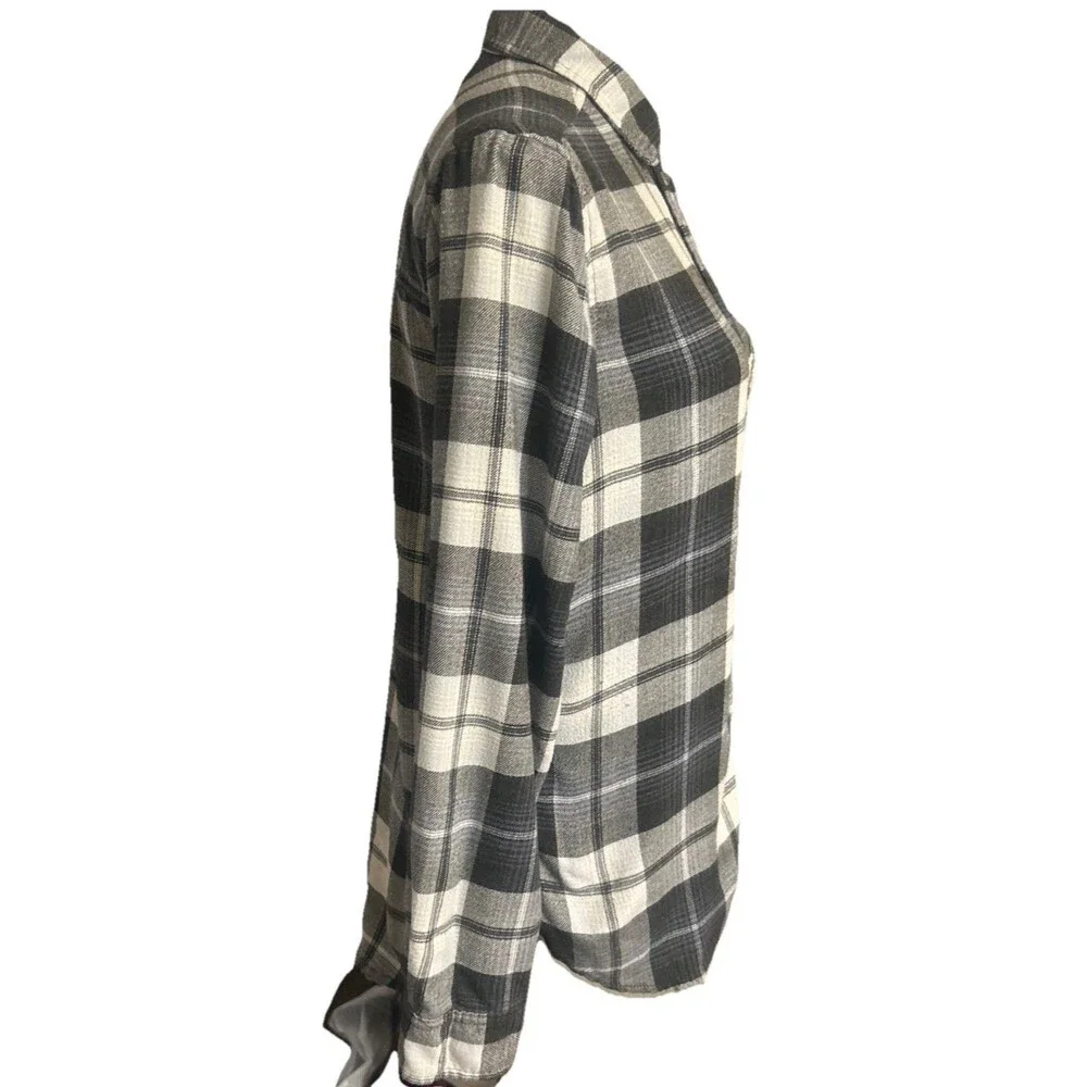 American Eagle Womens S  Amazingly Soft Boyfriend Fit flannel Gray Button
